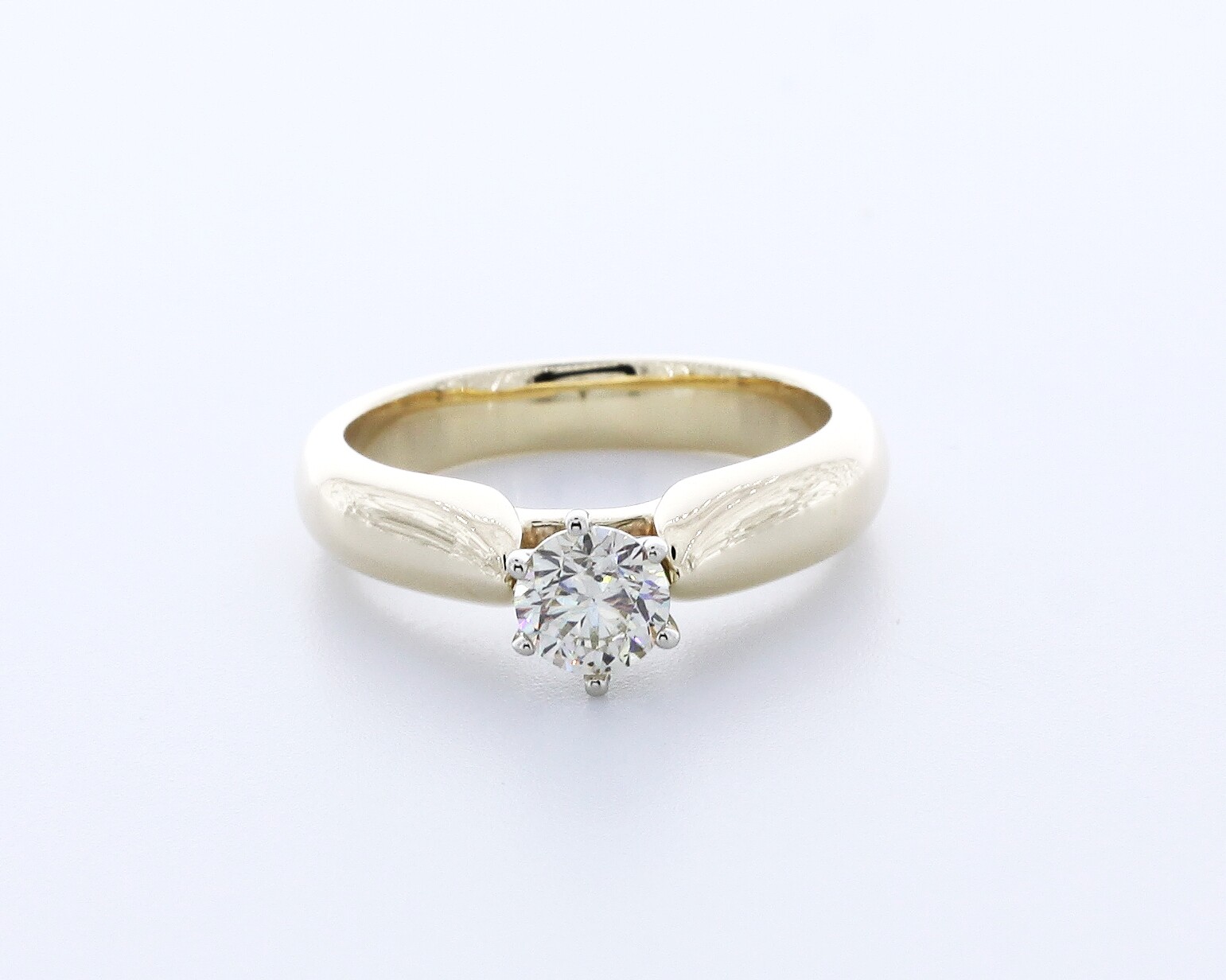 CT Certified Natural Diamond J/VS2 Round Cut 14K Gold Classic